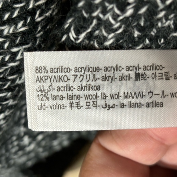 NWT Zara Asymmetrical Slit Hem Sweater - Picture 4 of 12